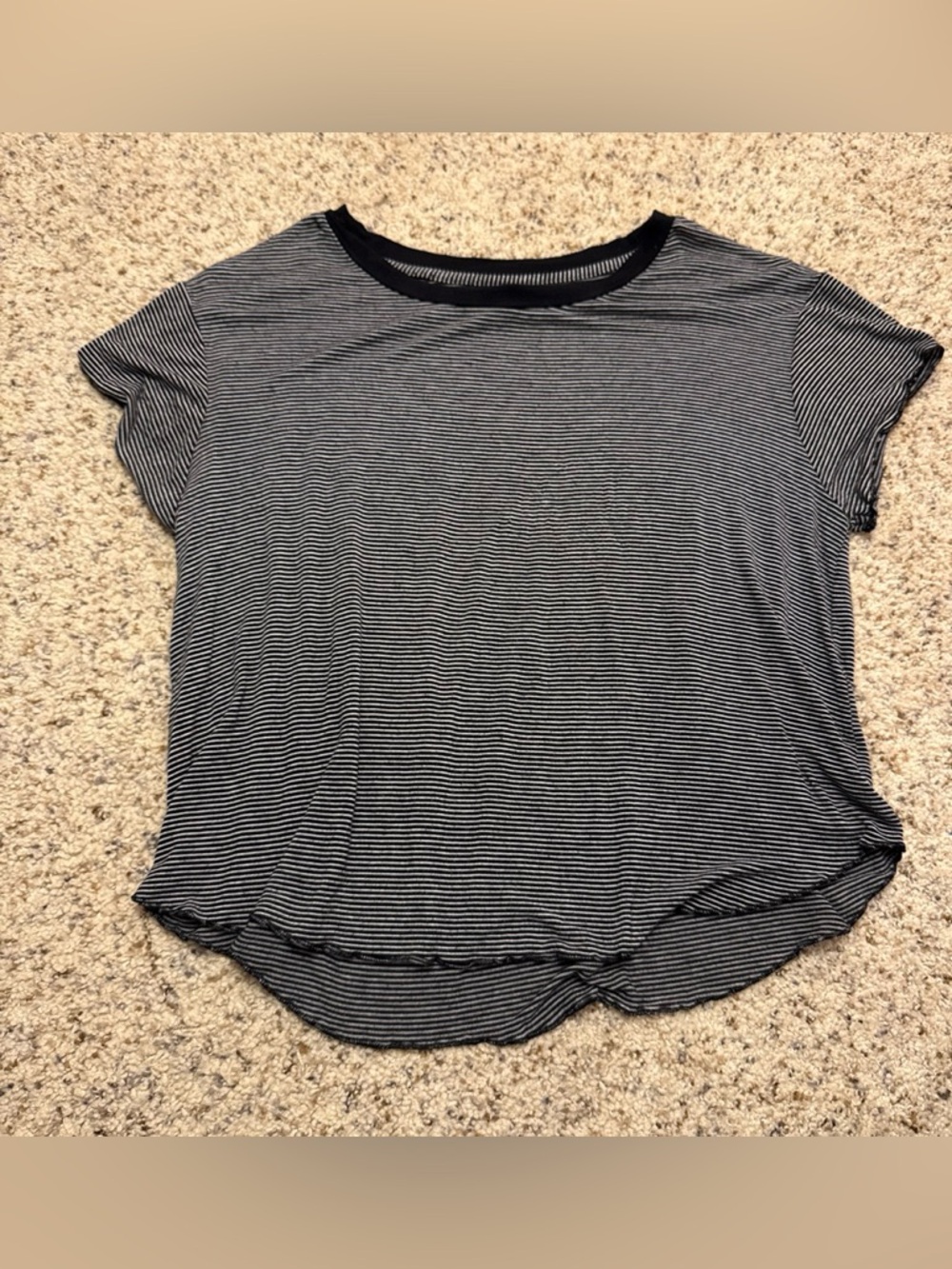 American Eagle Outfitters Black and White Striped Short Sleeve Tee